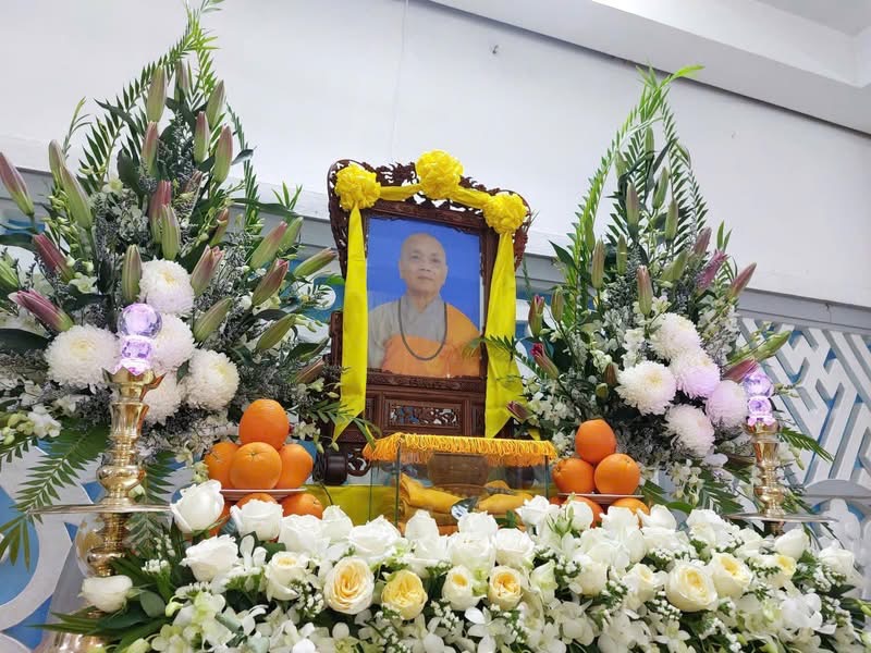 Khánh Hòa: Lễ nhập kim quan Ni trưởng Thích nữ Diệu Vân