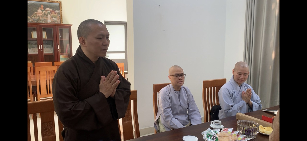 Trường Phật Học Liên Hoa Đài Bắc(Hoa Phạm) Viếng Thăm Trường TCPH Khánh Hòa